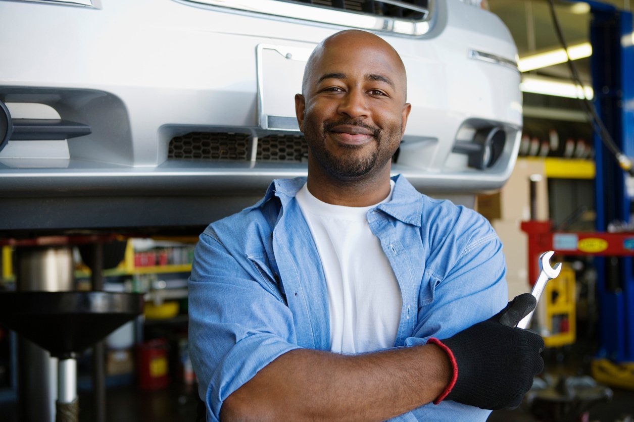 Auto mechanic